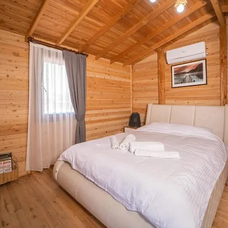 Luxurious Bungalow With Private Pool And Jacuzzi In Fethiye, Mugla 페티예
